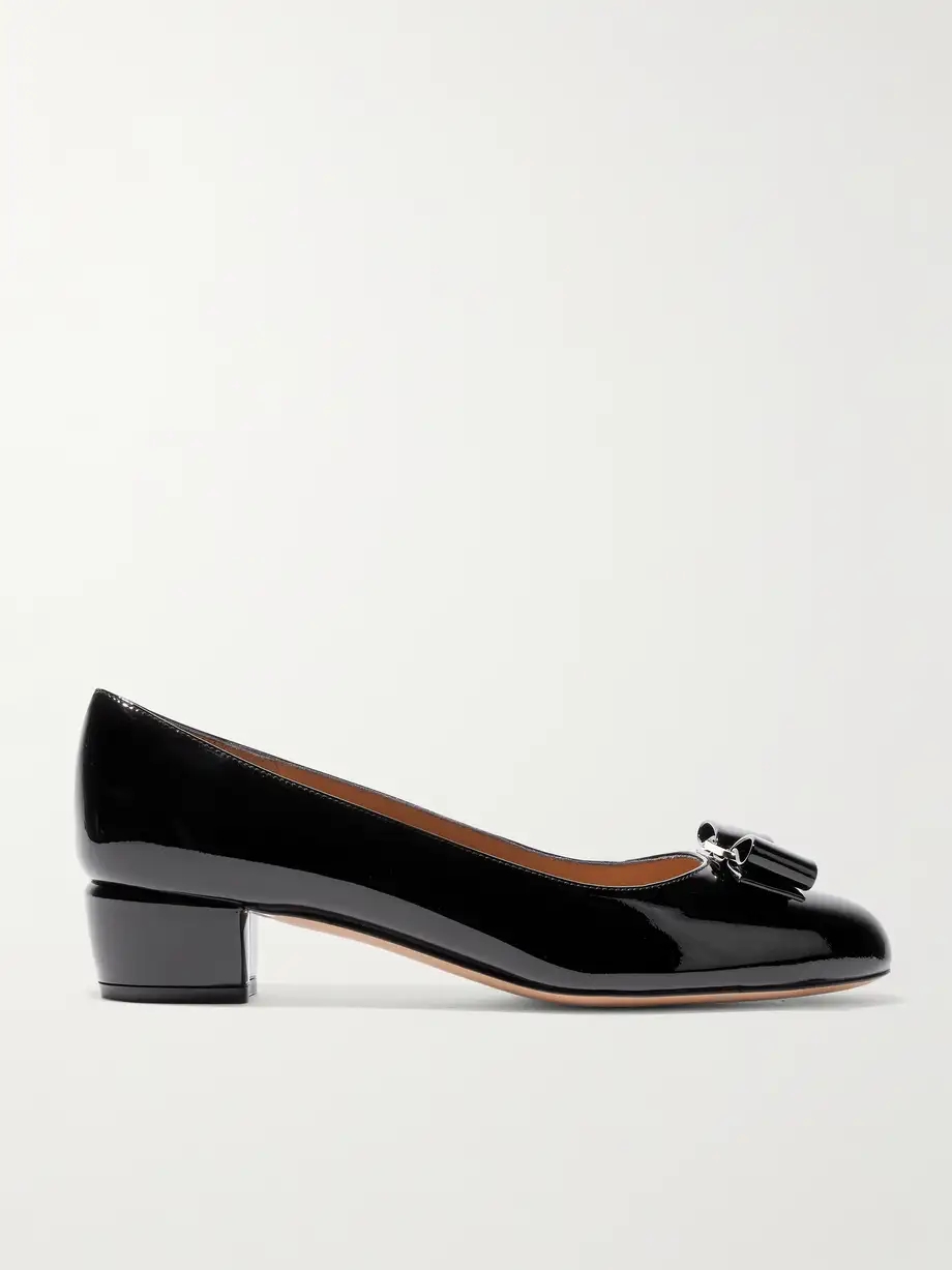 Vara bow-embellished patent-leather pumps