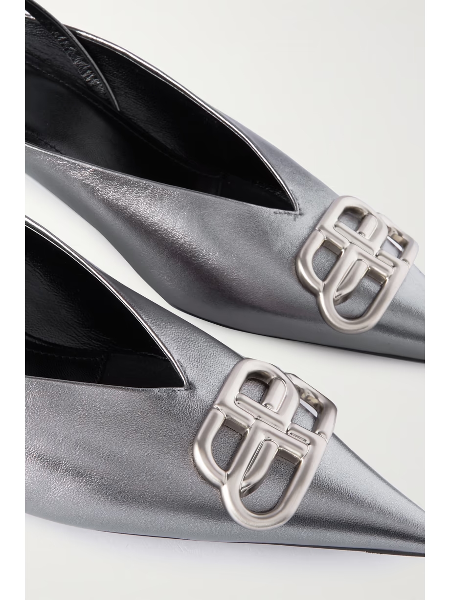 Knife logo-appliquéd leather slingback pumps