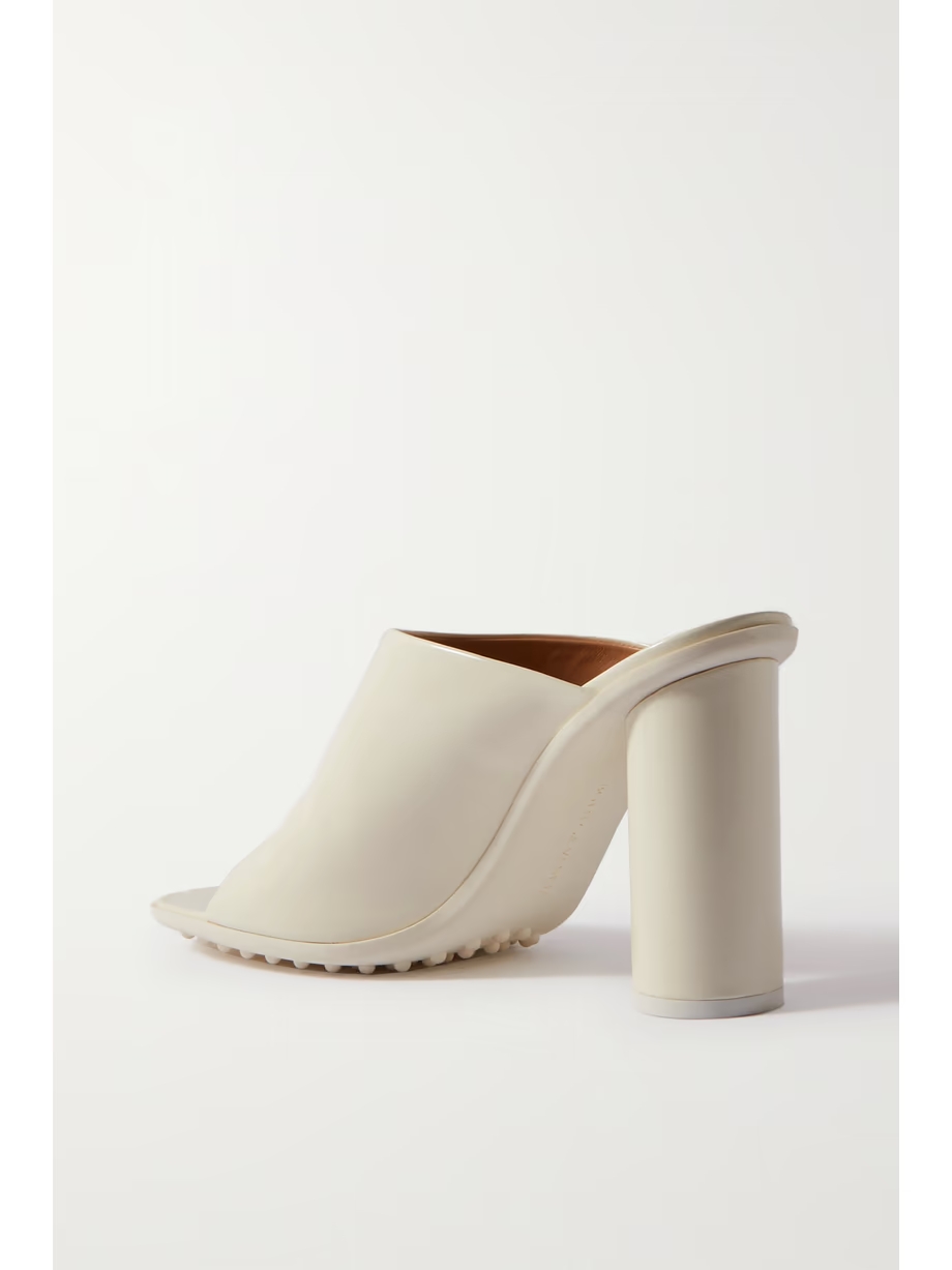 Atomic patent-leather mules