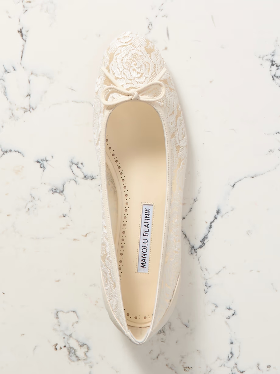 Verizzo bow-detailed suede-trimmed cotton-blend lace ballet flats