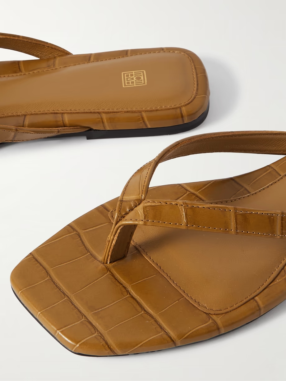 Croc-effect leather flip flops