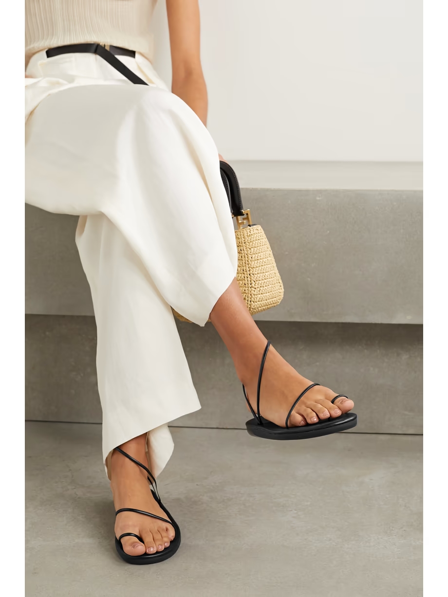 Kansiz faux leather sandals