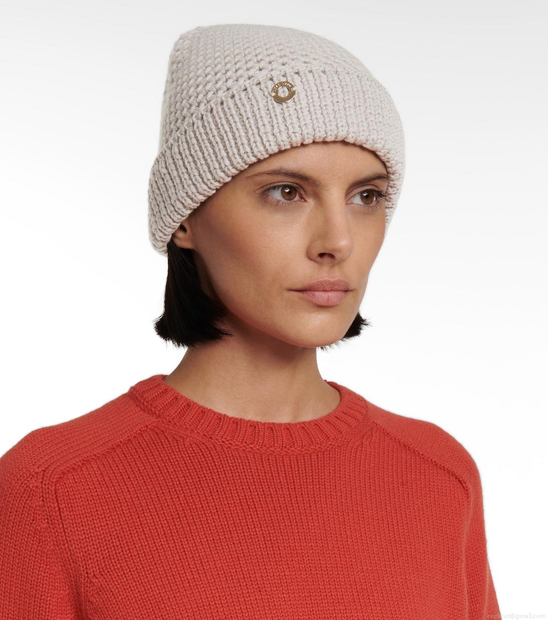 Loro PianaRougemont reversible cashmere beanie