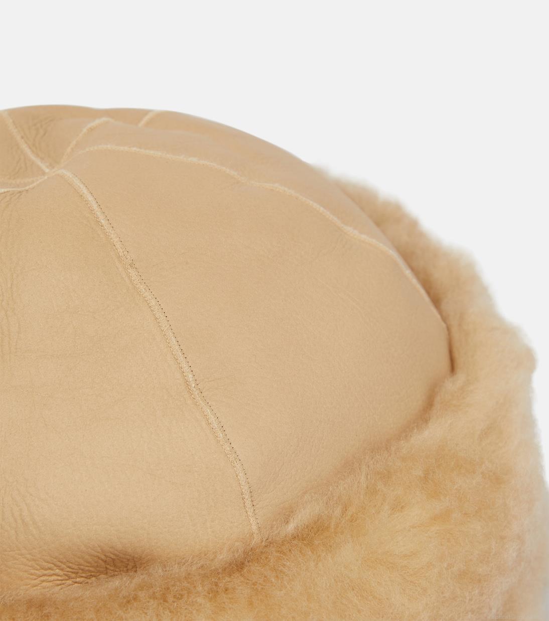 Loro PianaColbacco shearling and cashmere hat