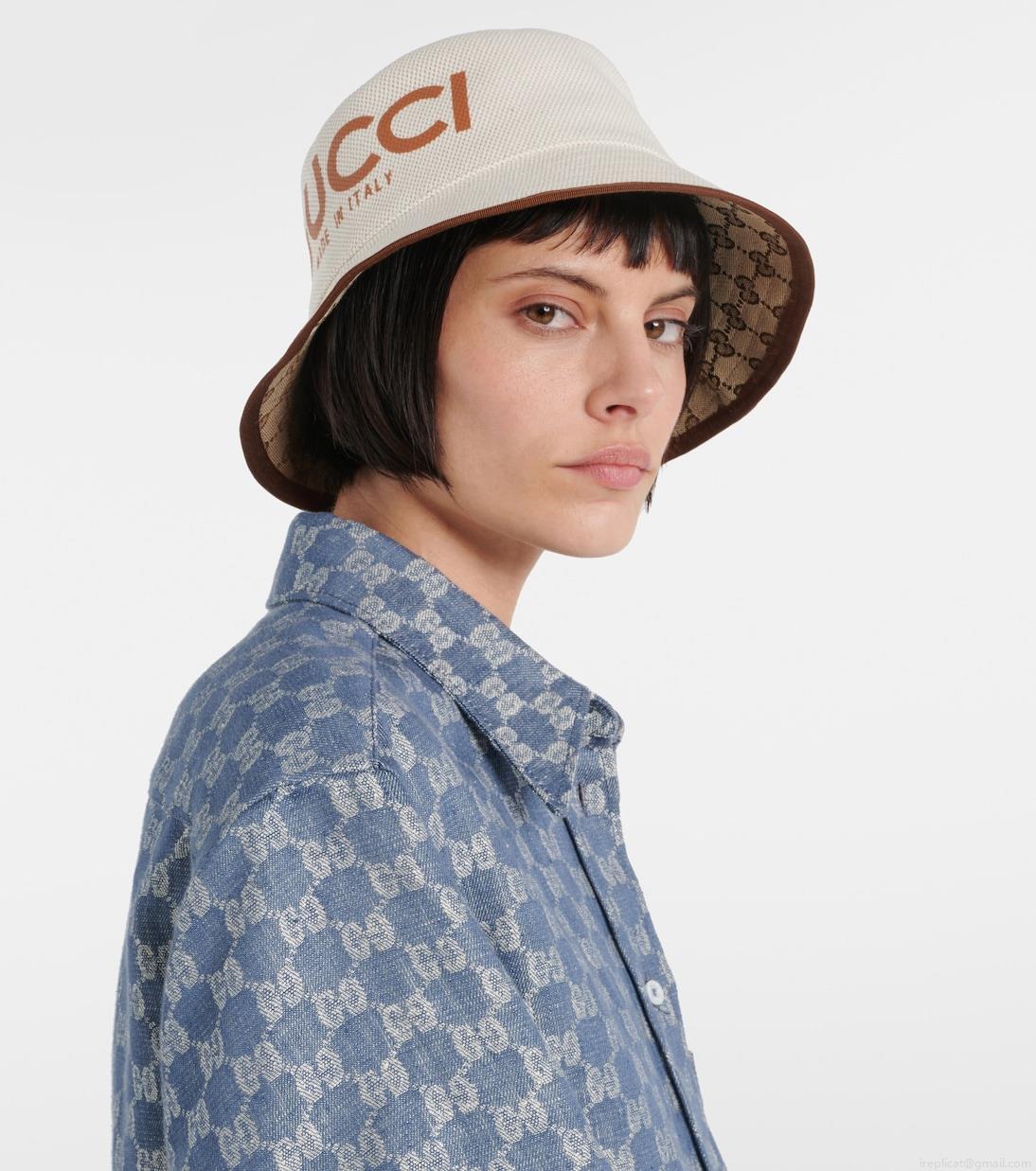 GucciLogo canvas bucket hat