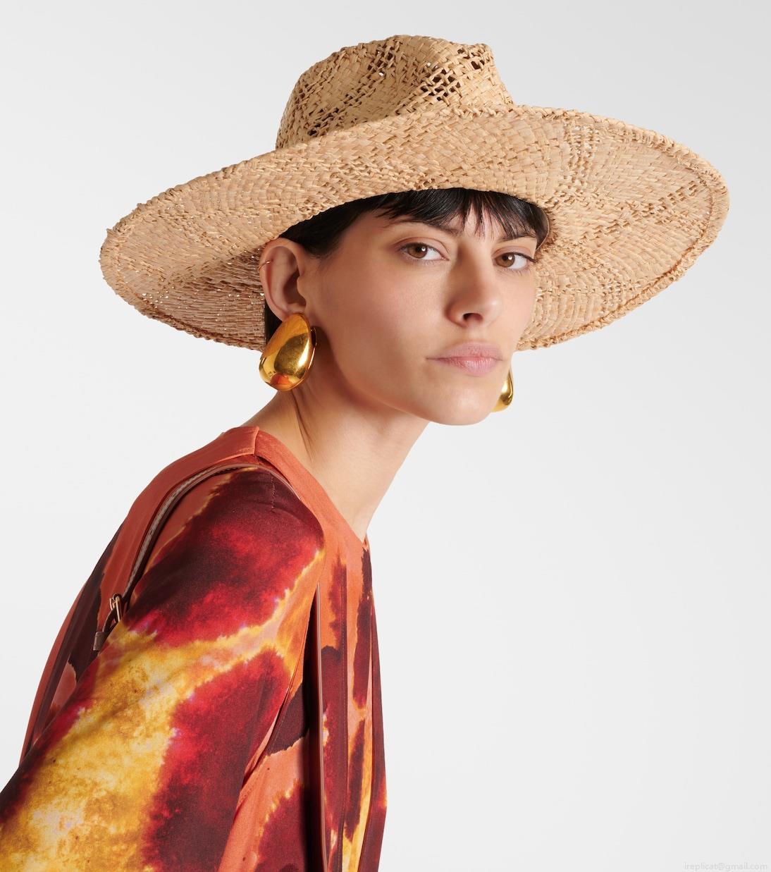 Ruslan BaginskiyStraw sun hat