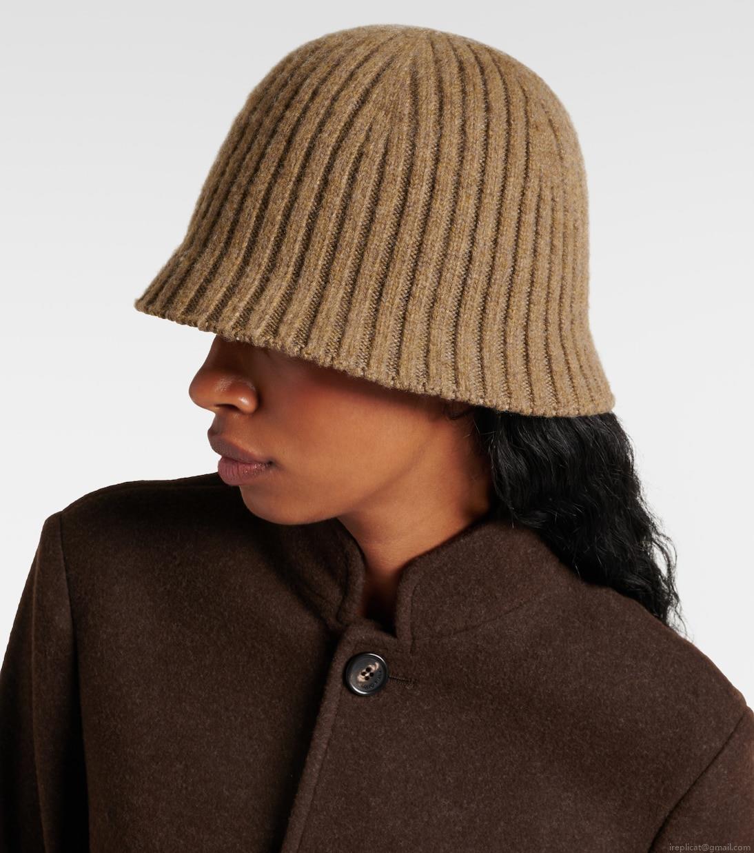 Loro PianaRibbed-knit cashmere-blend hat