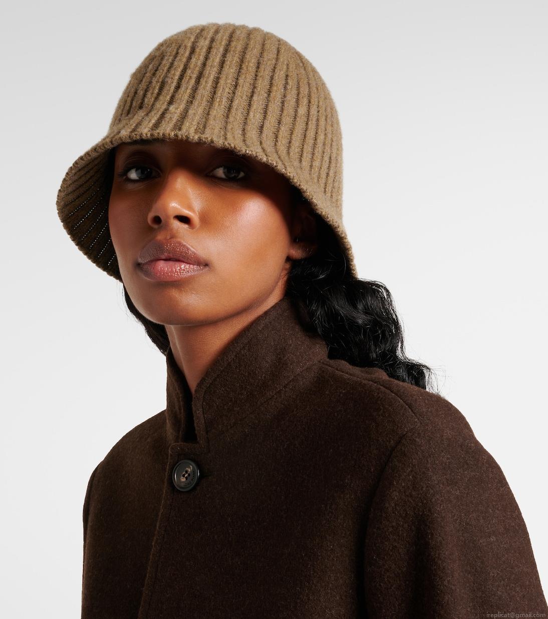 Loro PianaRibbed-knit cashmere-blend hat