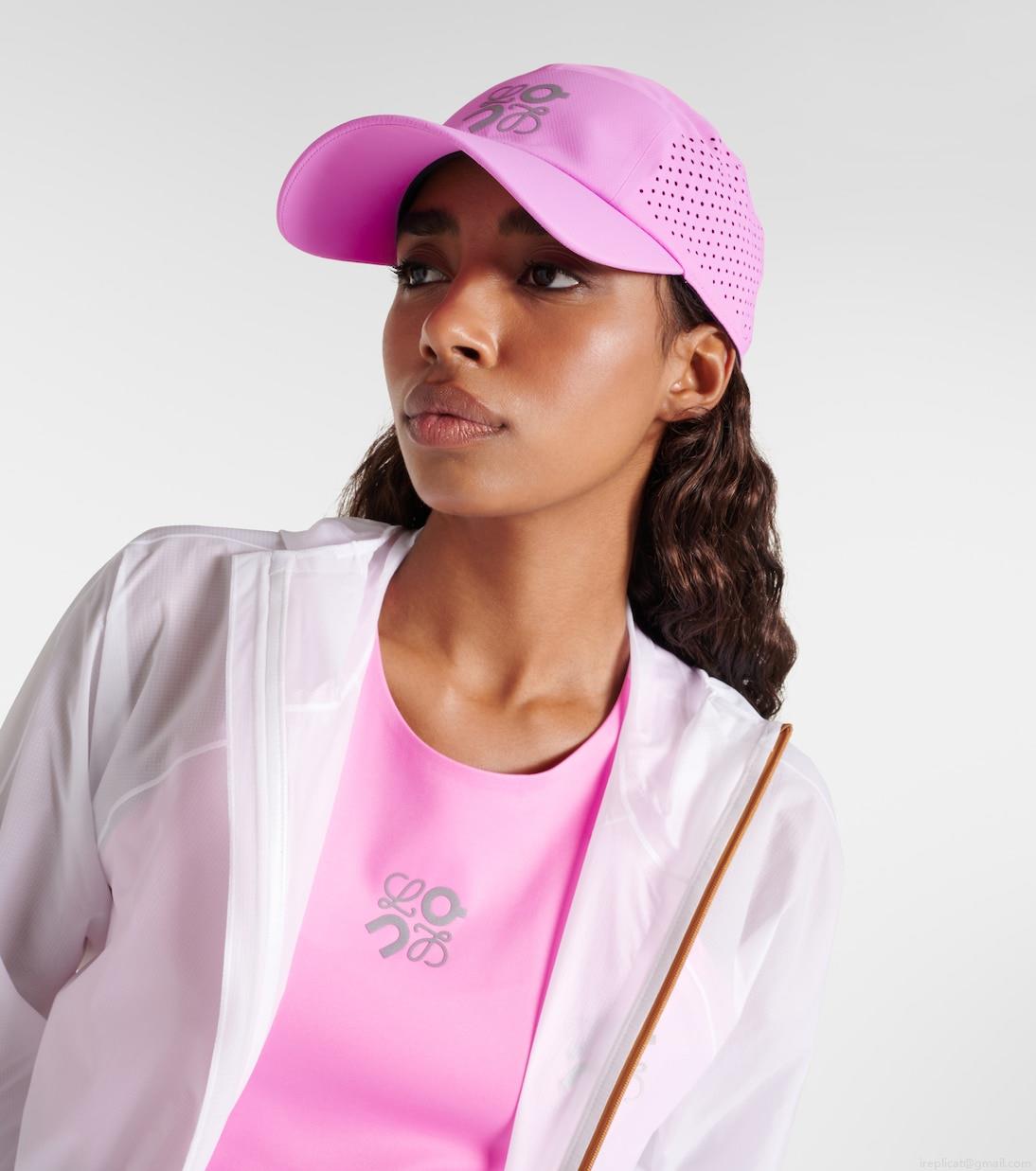 Loewex On logo baseball cap