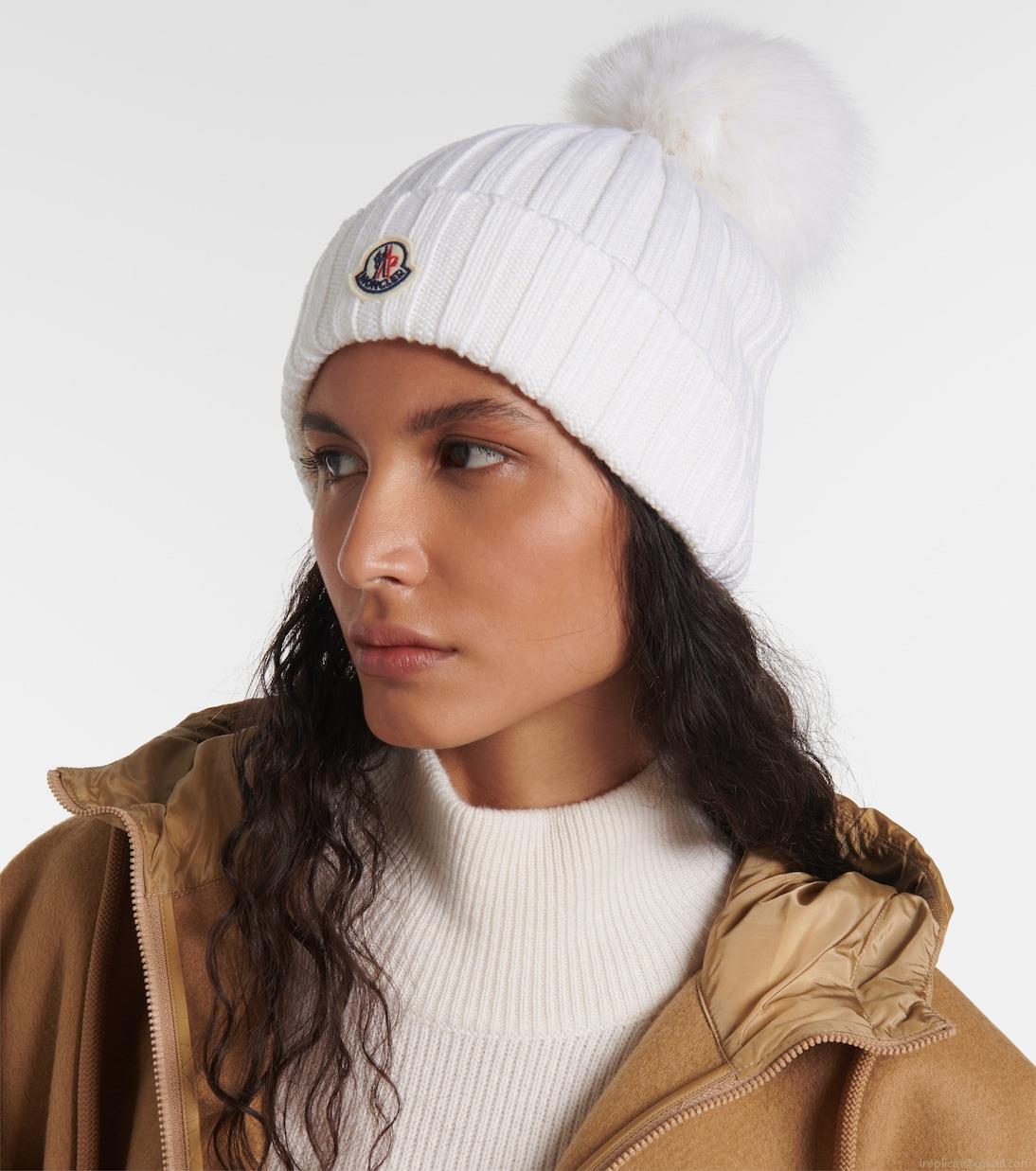 MonclerLogo faux fur-trimmed wool beanie