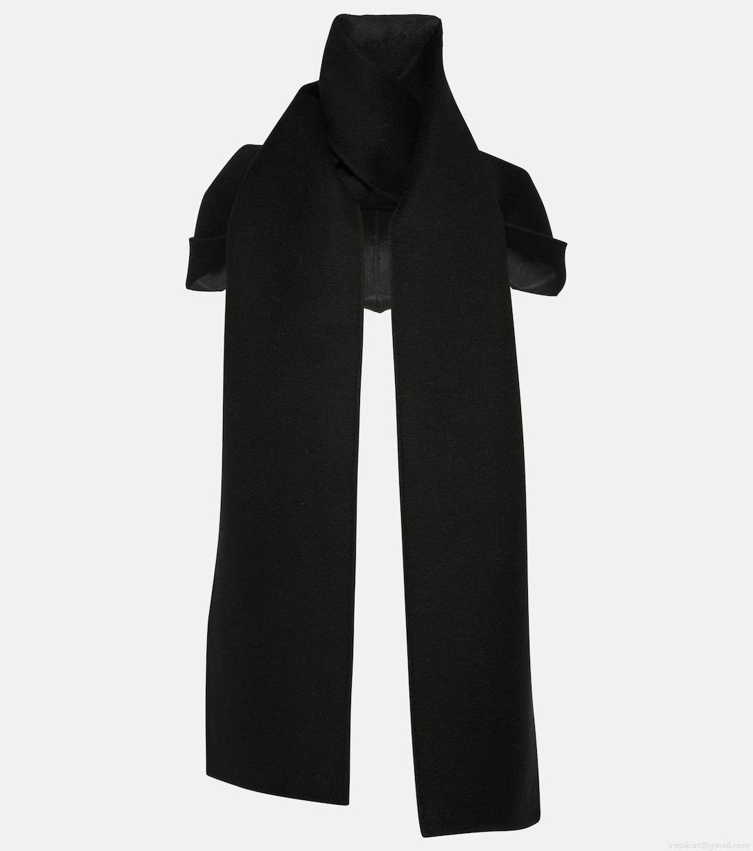 The RowDodi cashmere scarf