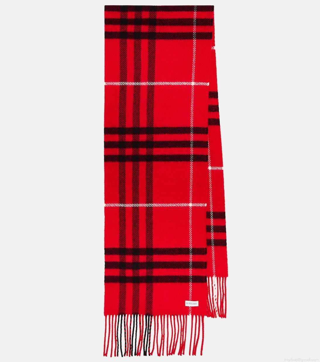 BurberryBurberry Check wool and cashmere scarf