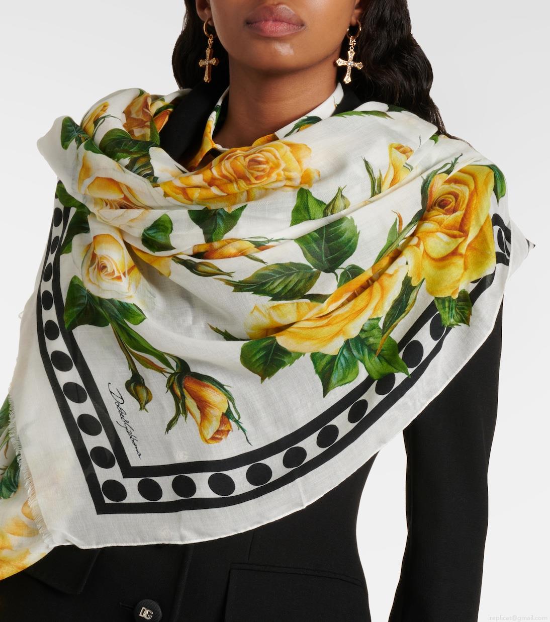 Dolce&GabbanaFloral scarf