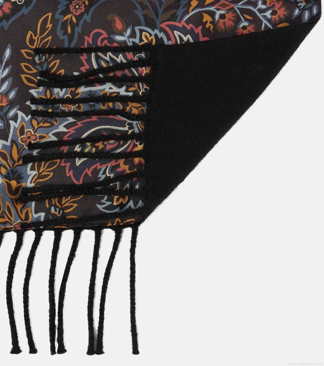 EtroPrinted wool scarf