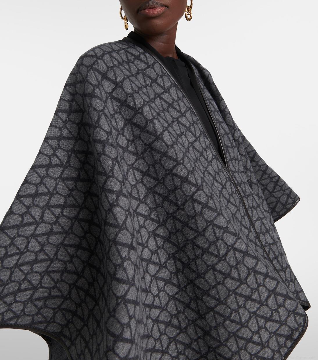 ValentinoToile Iconographe wool and cashmere poncho