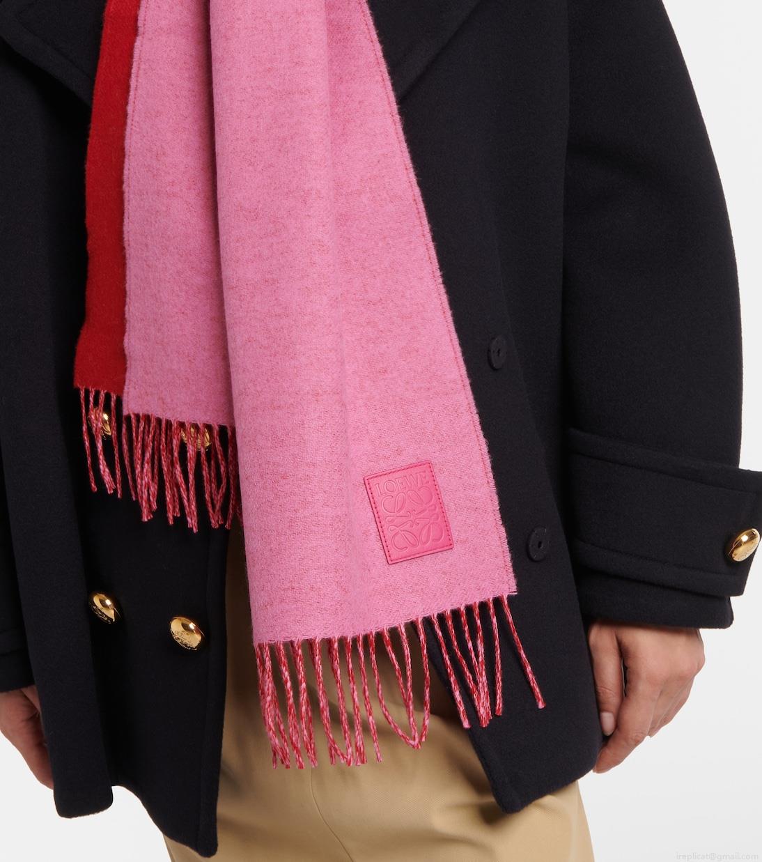 LoeweWool and cashmere scarf