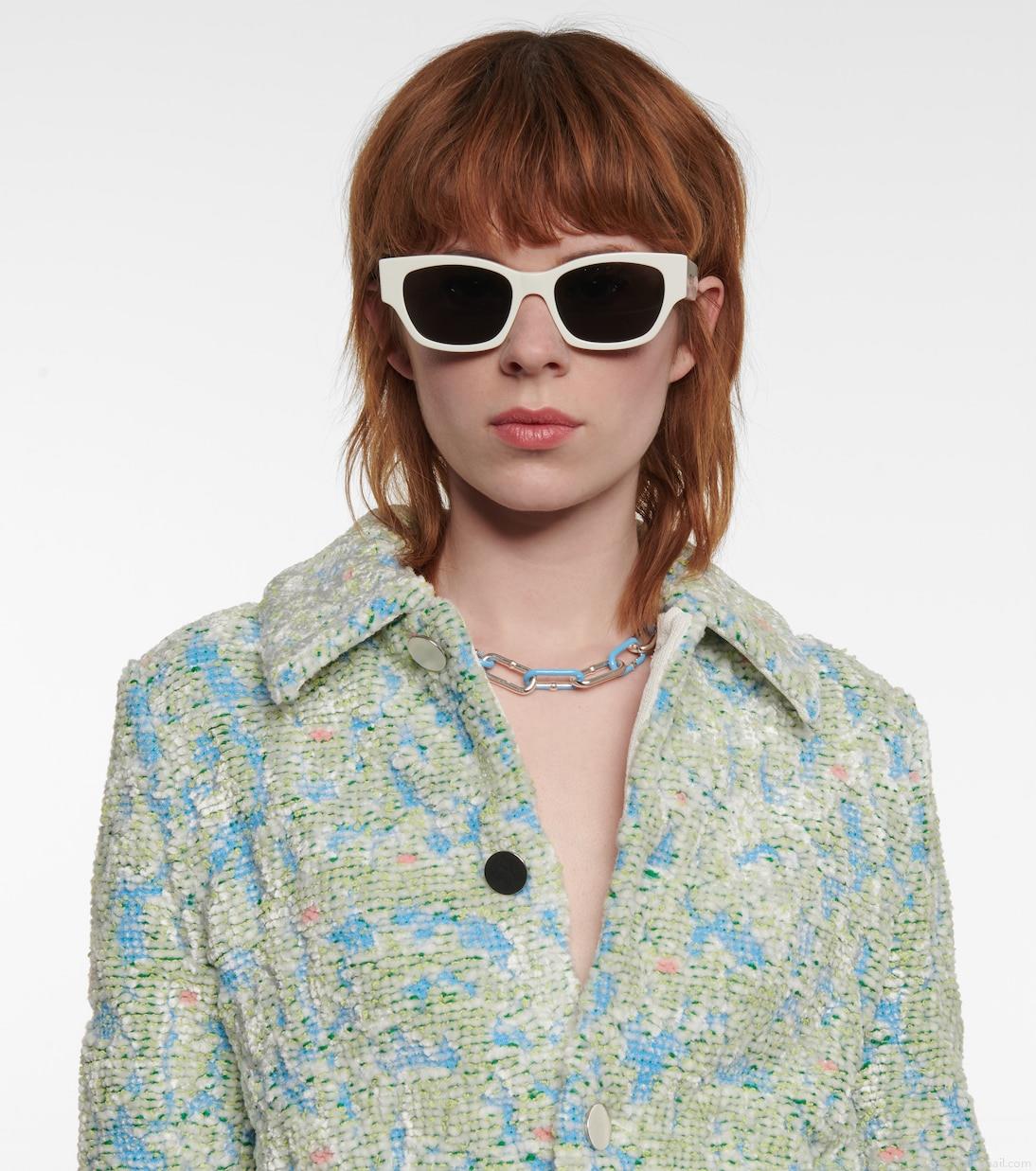 Celine EyewearCat-eye sunglasses