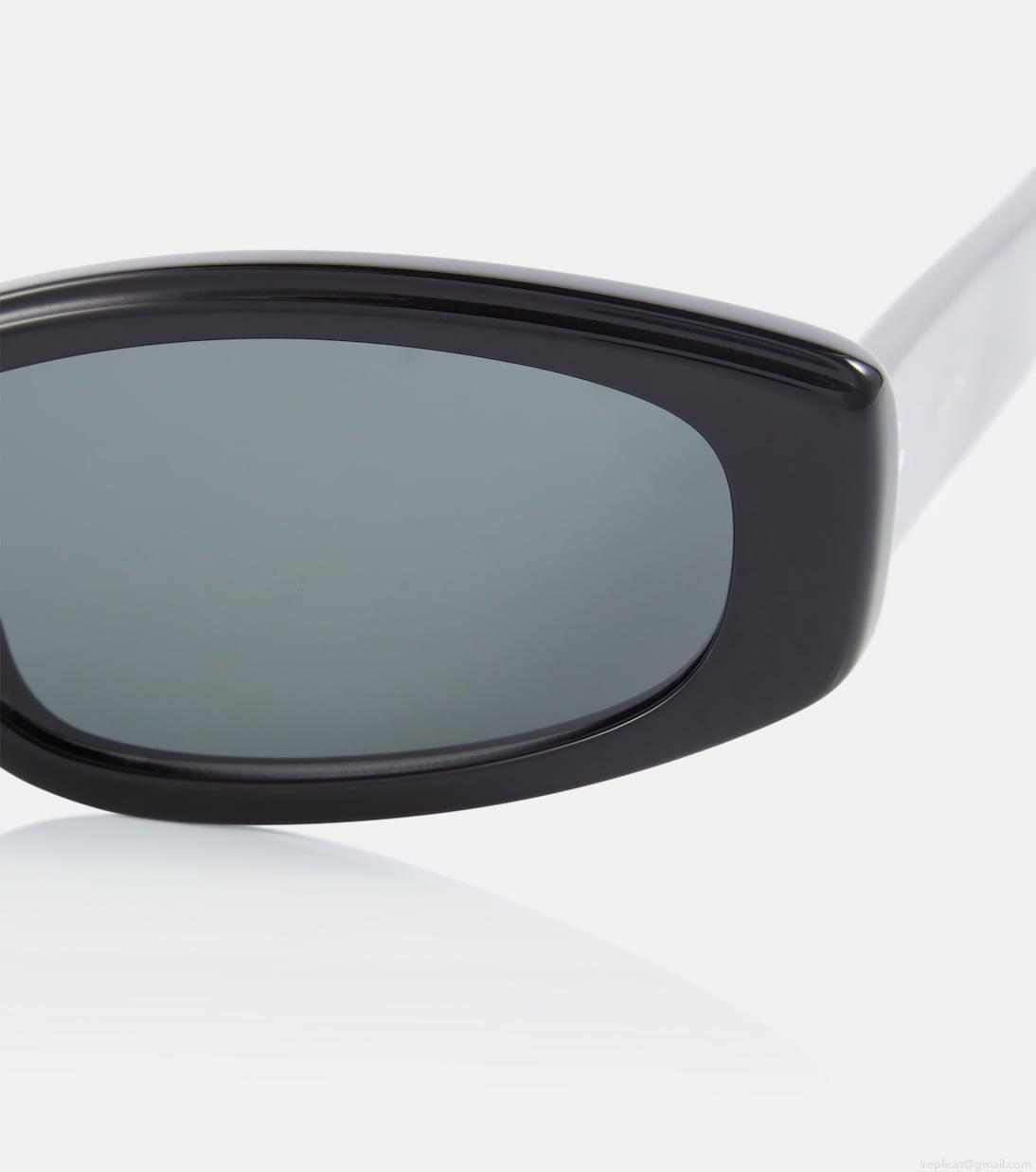 Celine EyewearRectangular sunglasses