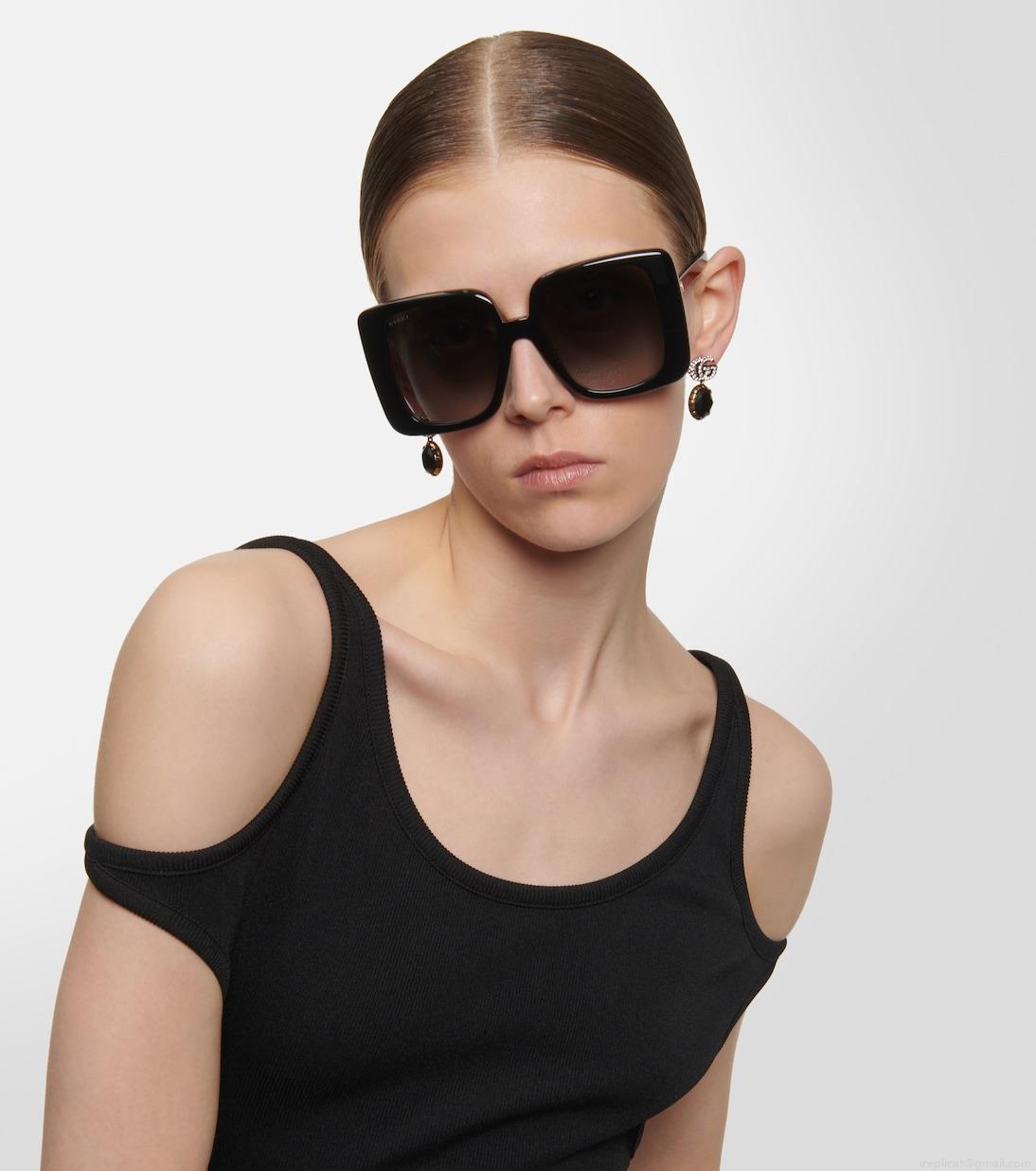 GucciOversized square sunglasses