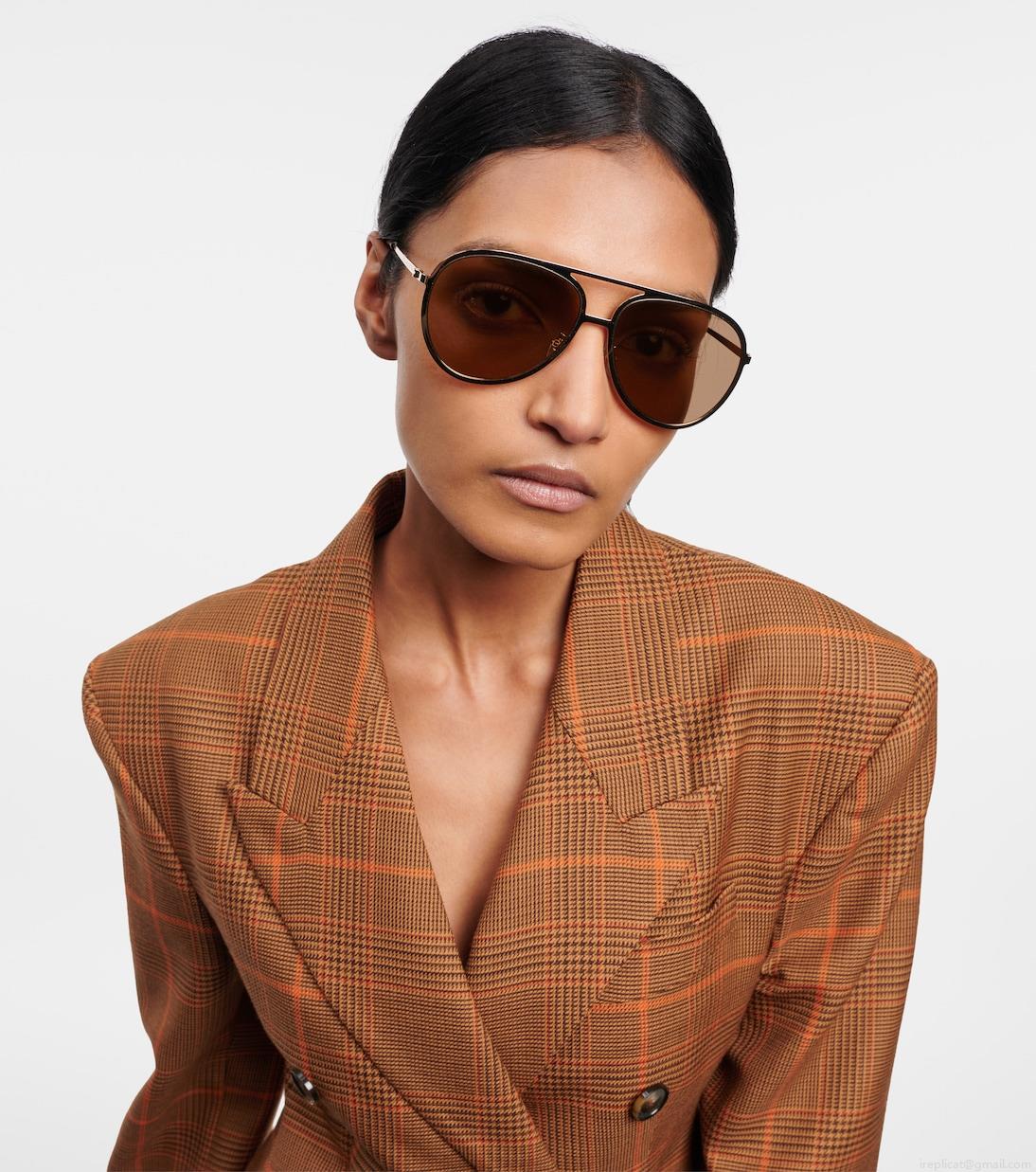 Stella McCartneyAviator sunglasses