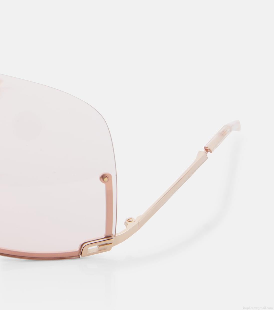 GucciOversized sunglasses