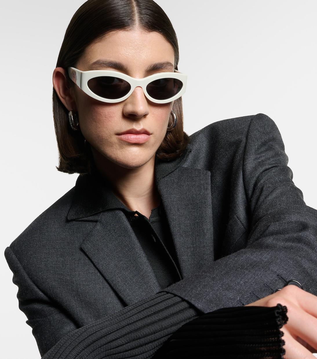 Celine EyewearOval sunglasses